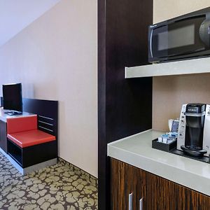 Junior Suite Two Queen Beds